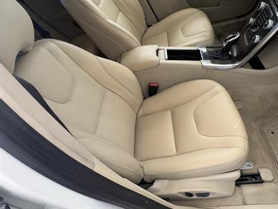 2016 Volvo XC60 T5 Drive-E Premier - Photo 17 - Santa Cruz, CA 95062