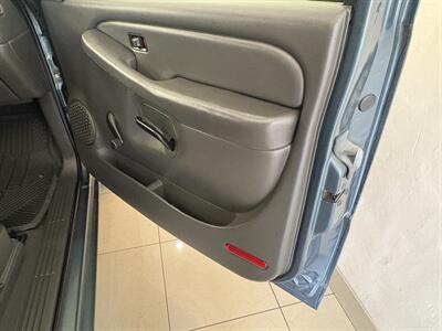 2006 GMC Sierra 1500 Work Truck   - Photo 10 - Santa Cruz, CA 95062