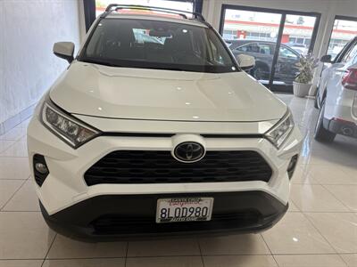 2019 Toyota RAV4 XLE - Photo 3 - Santa Cruz, CA 95062