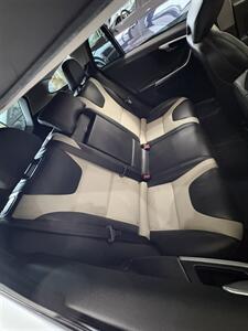 2016 Volvo V60 T5 Platinum   - Photo 15 - Santa Cruz, CA 95062