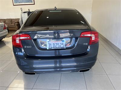 2015 Volvo S60 T5 Drive-E Premier   - Photo 5 - Santa Cruz, CA 95062