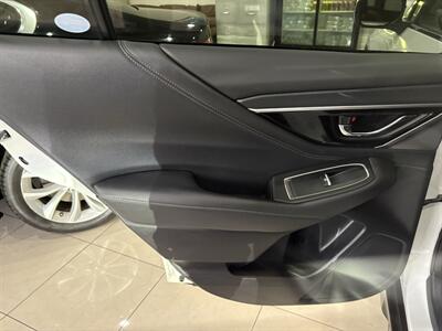 2022 Subaru Outback Limited   - Photo 14 - Santa Cruz, CA 95062