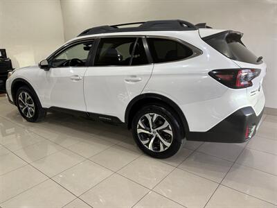 2022 Subaru Outback Limited   - Photo 5 - Santa Cruz, CA 95062
