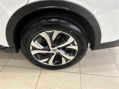 2022 Subaru Outback Limited   - Photo 6 - Santa Cruz, CA 95062