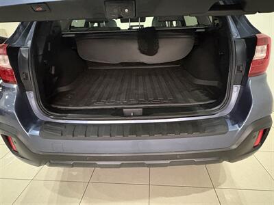 2018 Subaru Outback 2.5i Limited   - Photo 6 - Santa Cruz, CA 95062