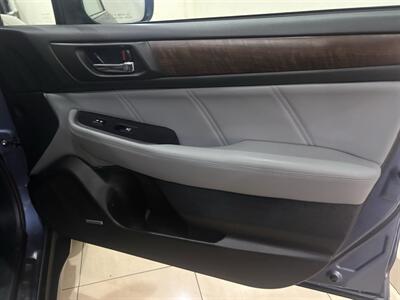 2018 Subaru Outback 2.5i Limited   - Photo 15 - Santa Cruz, CA 95062
