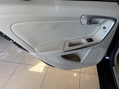 2015 Volvo S60 T5 Drive-E Premier   - Photo 14 - Santa Cruz, CA 95062