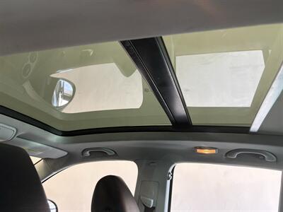 2017 Volkswagen Tiguan 2.0T SEL - Photo 8 - Santa Cruz, CA 95062