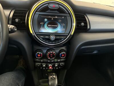 2015 MINI Hardtop 4 Door Cooper   - Photo 9 - Santa Cruz, CA 95062