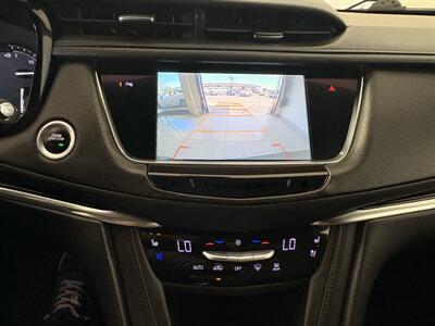 2017 Cadillac XT5 Premium Luxury   - Photo 9 - Santa Cruz, CA 95062