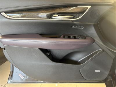 2017 Cadillac XT5 Premium Luxury   - Photo 22 - Santa Cruz, CA 95062