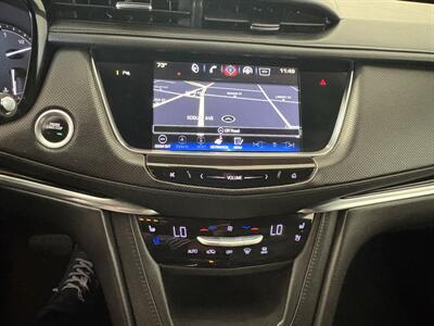 2017 Cadillac XT5 Premium Luxury   - Photo 8 - Santa Cruz, CA 95062