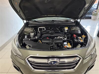 2019 Subaru Outback 2.5i Limited   - Photo 8 - Santa Cruz, CA 95062