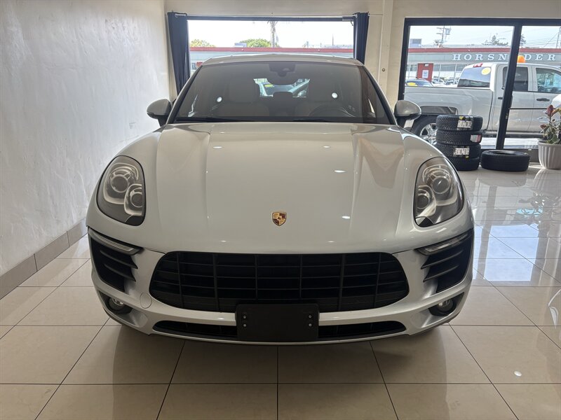 2017 Porsche Macan Base