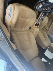 2017 Porsche Macan   - Photo 17 - Santa Cruz, CA 95062