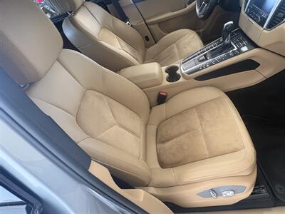 2017 Porsche Macan   - Photo 15 - Santa Cruz, CA 95062