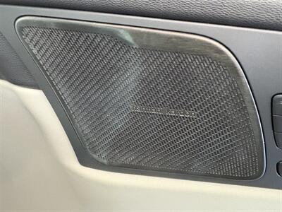 2019 Volvo XC60 T5 Momentum   - Photo 12 - Santa Cruz, CA 95062
