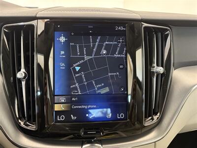 2019 Volvo XC60 T5 Momentum   - Photo 10 - Santa Cruz, CA 95062