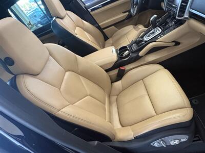 2016 Porsche Cayenne   - Photo 17 - Santa Cruz, CA 95062