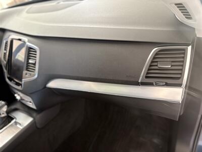 2018 Volvo XC90 T5 Momentum 7-Passen   - Photo 17 - Santa Cruz, CA 95062