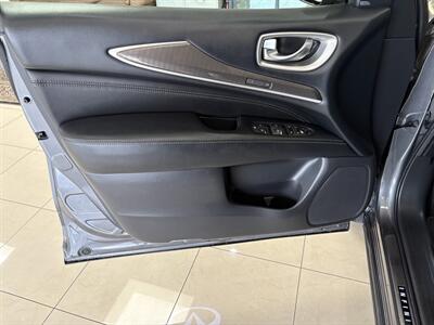 2017 INFINITI QX60   - Photo 23 - Santa Cruz, CA 95062