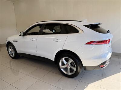2019 Jaguar F-PACE 25t Premium - Photo 3 - Santa Cruz, CA 95062
