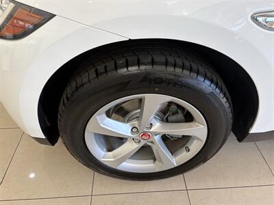 2019 Jaguar F-PACE 25t Premium - Photo 6 - Santa Cruz, CA 95062