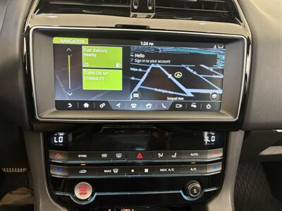 2019 Jaguar F-PACE 25t Premium - Photo 11 - Santa Cruz, CA 95062