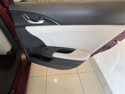 2019 Honda Insight EX - Photo 16 - Santa Cruz, CA 95062