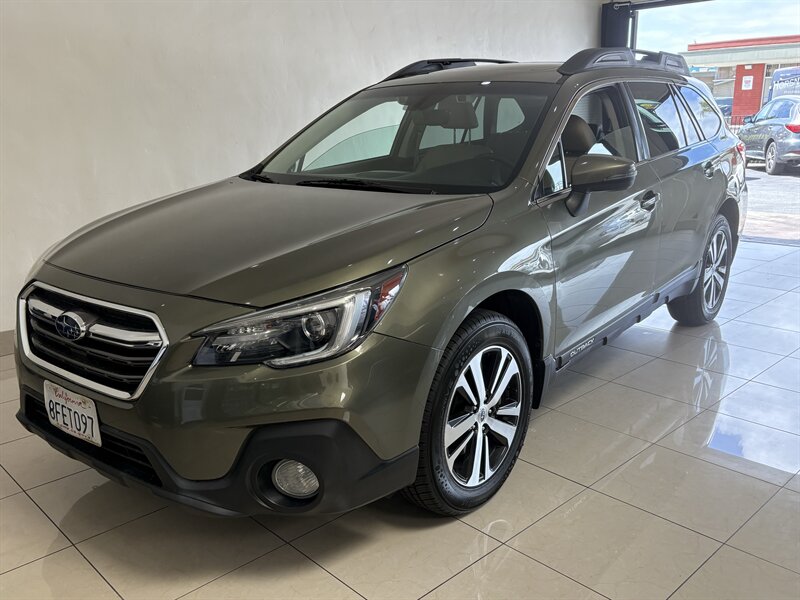 2018 Subaru Outback 3.6R Limited  