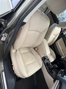 2018 Subaru Outback 3.6R Limited   - Photo 14 - Santa Cruz, CA 95062