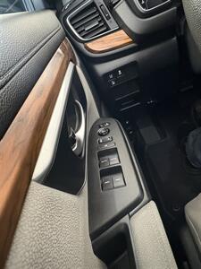 2018 Subaru Outback 3.6R Limited   - Photo 17 - Santa Cruz, CA 95062