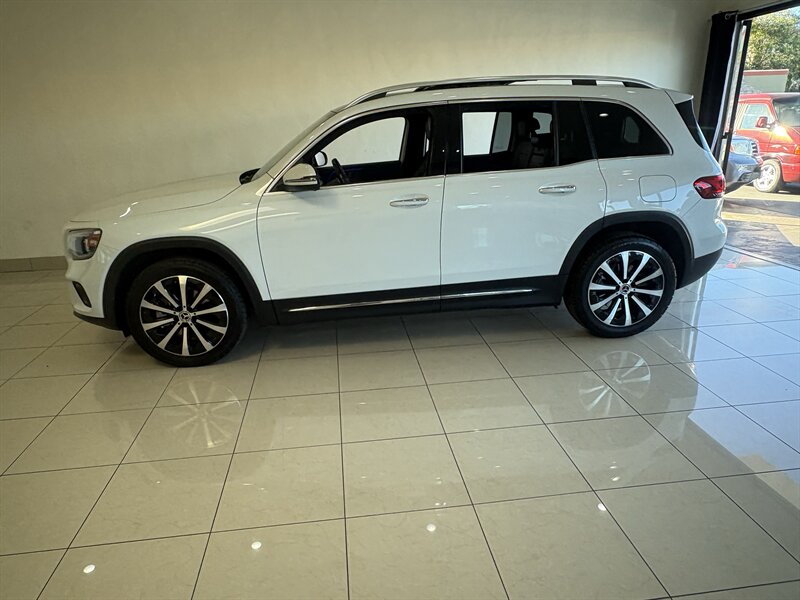 2021 Mercedes-Benz GLB Base