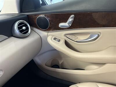 2017 Mercedes-Benz C 300   - Photo 16 - Santa Cruz, CA 95062