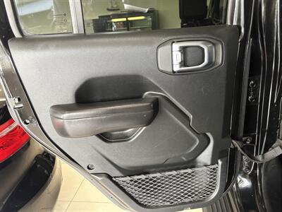 2020 Jeep Wrangler Unlimited Sport S   - Photo 17 - Santa Cruz, CA 95062