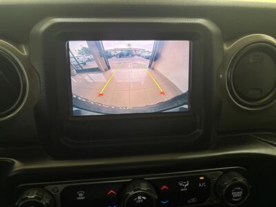 2020 Jeep Wrangler Unlimited Sport S   - Photo 8 - Santa Cruz, CA 95062