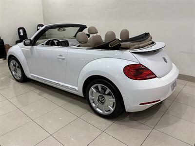 2014 Volkswagen Beetle Convertible 1.8T PZEV   - Photo 2 - Santa Cruz, CA 95062
