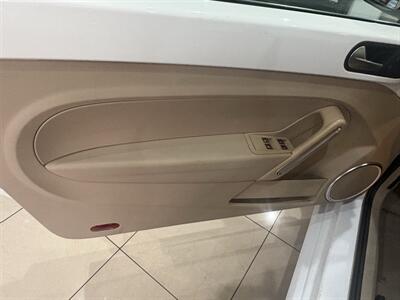 2014 Volkswagen Beetle Convertible 1.8T PZEV   - Photo 13 - Santa Cruz, CA 95062