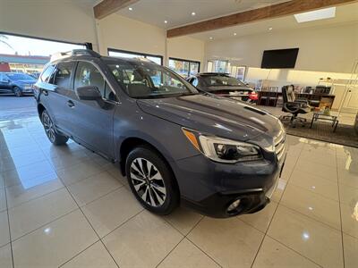 2017 Subaru Outback 2.5i Limited   - Photo 8 - Santa Cruz, CA 95062