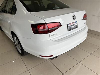 2017 Volkswagen Jetta 1.4T S   - Photo 5 - Santa Cruz, CA 95062