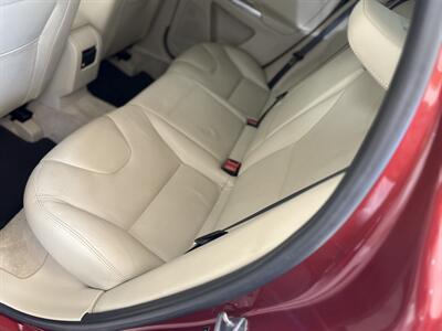 2015 Volvo XC60 T5 Drive-E Premier   - Photo 13 - Santa Cruz, CA 95062