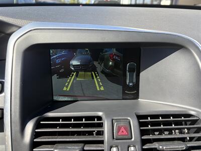 2015 Volvo XC60 T5 Drive-E Premier   - Photo 8 - Santa Cruz, CA 95062