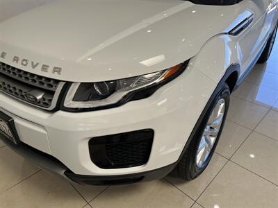 2018 Land Rover Range Rover Evoque SE   - Photo 9 - Santa Cruz, CA 95062