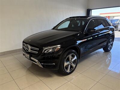 2018 Mercedes-Benz GLC GLC 300 4MATIC   - Photo 1 - Santa Cruz, CA 95062