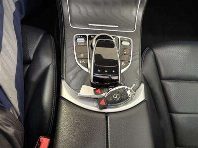 2018 Mercedes-Benz GLC GLC 300 4MATIC   - Photo 13 - Santa Cruz, CA 95062