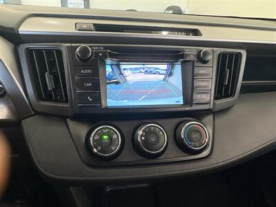 2018 Toyota RAV4 LE - Photo 9 - Santa Cruz, CA 95062