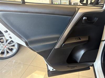 2018 Toyota RAV4 LE - Photo 18 - Santa Cruz, CA 95062