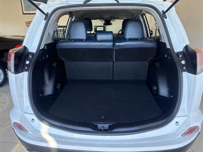 2018 Toyota RAV4 LE - Photo 6 - Santa Cruz, CA 95062