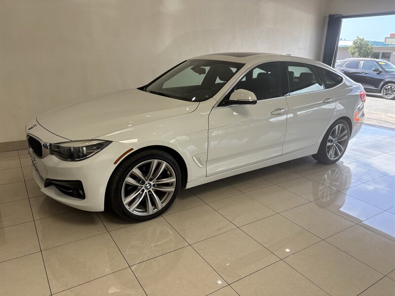 2018 BMW 330i xDrive Gran Turismo   - Photo 1 - Santa Cruz, CA 95062