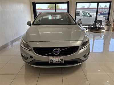 2018 Volvo V60 T5 Dynamic   - Photo 5 - Santa Cruz, CA 95062